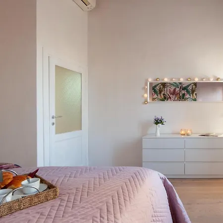 Fuori Le Mura San Frediano- Flo Appartement *