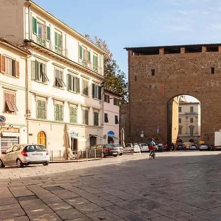 Fuori Le Mura San Frediano- Flo アパート